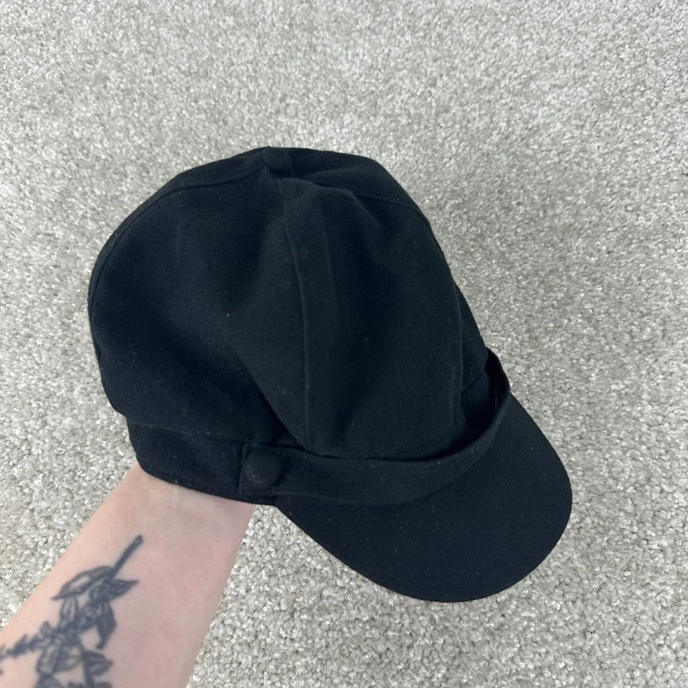 New York & Company Black Newsboy Cap Baker Boy Hat Elastic Back One Size